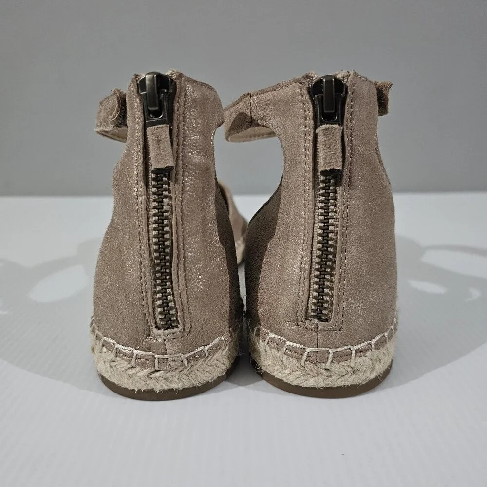 Eileen Fisher Lala Flat Espadrille Sandal Womens 9.5 Metallic Tan Leather NEW